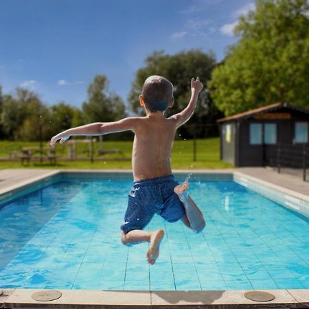 Grosse Familienvilla Mit Sauna Tzummarum Esterno foto